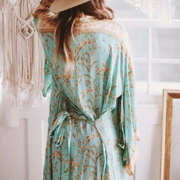 Boho Gypsy mint Floral Print Kimono Cover up - Picture 3 of 12